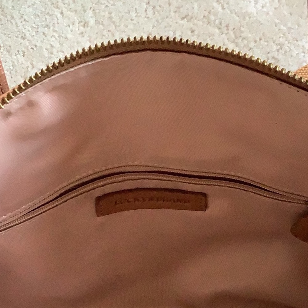 LUCKY BRAND genuine leather purse - Picture 7 of 13
